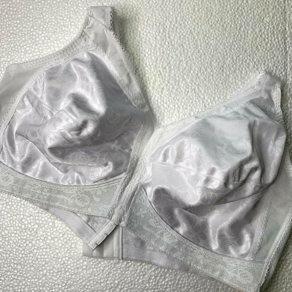 Playtex 18 Hour Bra Size 38D Model 4693 ~ White original comfort strap